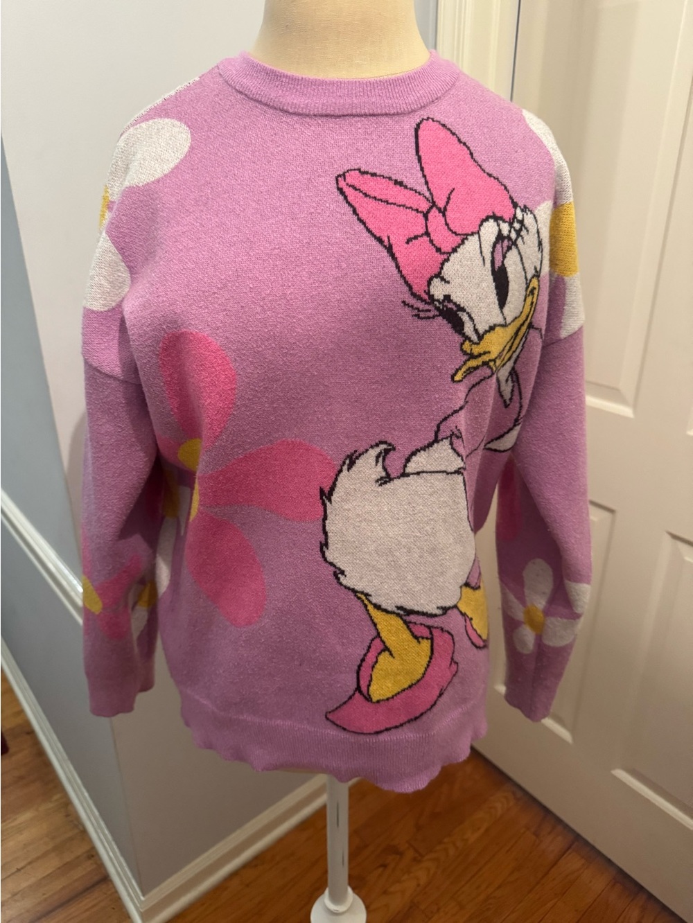 Disney Parks Daisy Duck Knit Sweater Women's Size XS